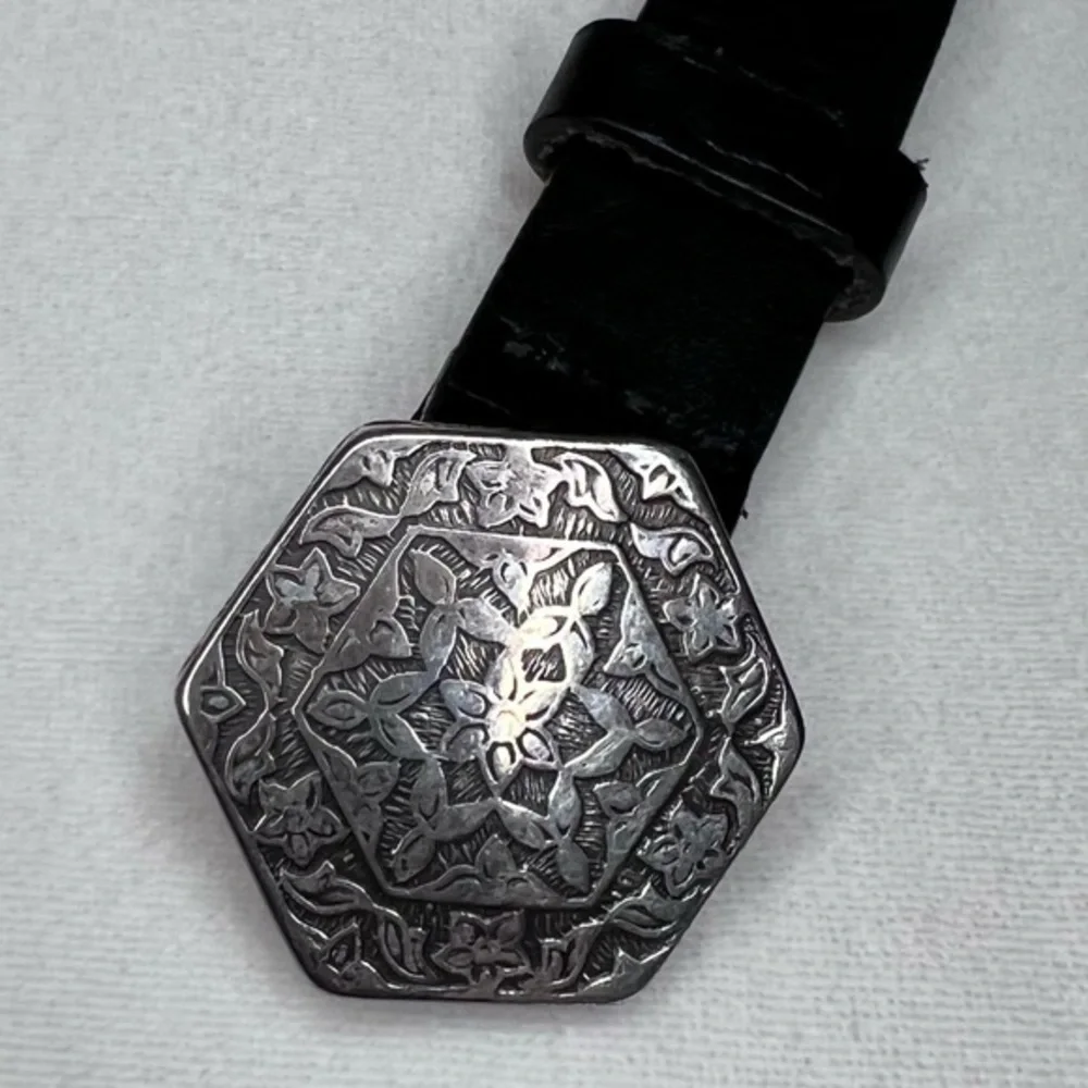 Vintage Nordstrom Ibel Pewter Buckle Black Leather Belt Made In Italy 32